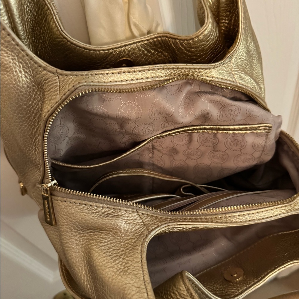 Michael Kors Gold Women's Shoulder Bag - Picture 3 of 8